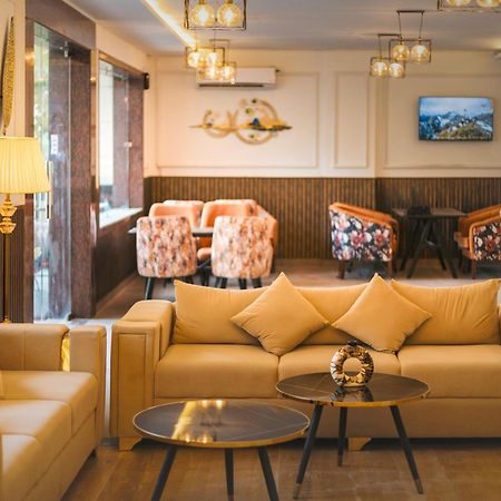 Stone Wood Hotel, Rishīkesh Eksteriør billede