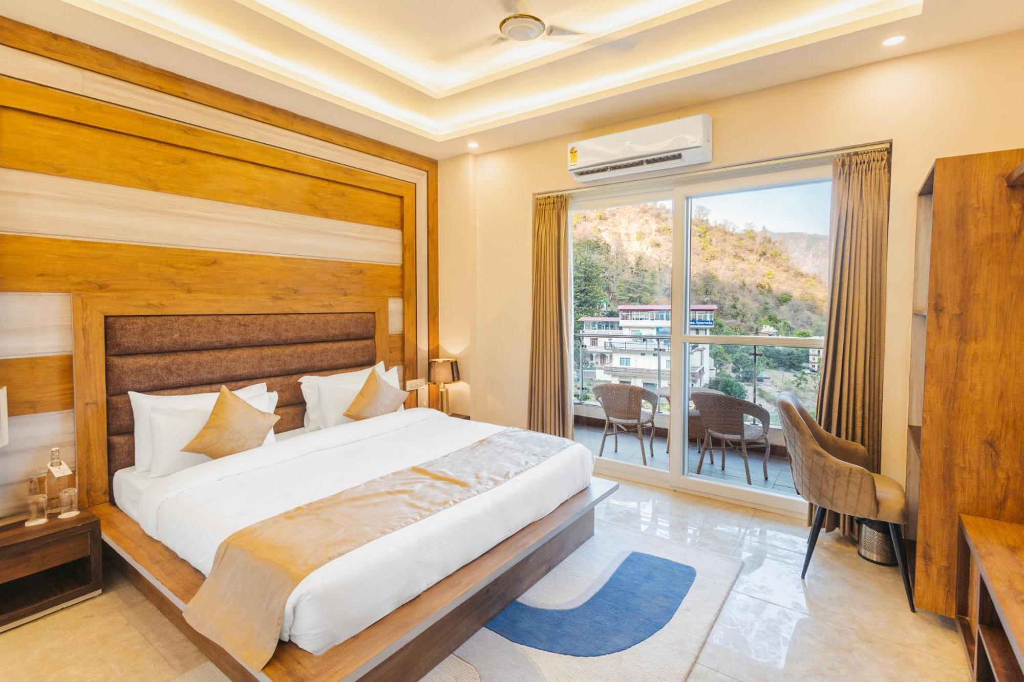 Stone Wood Hotel, Rishīkesh Eksteriør billede